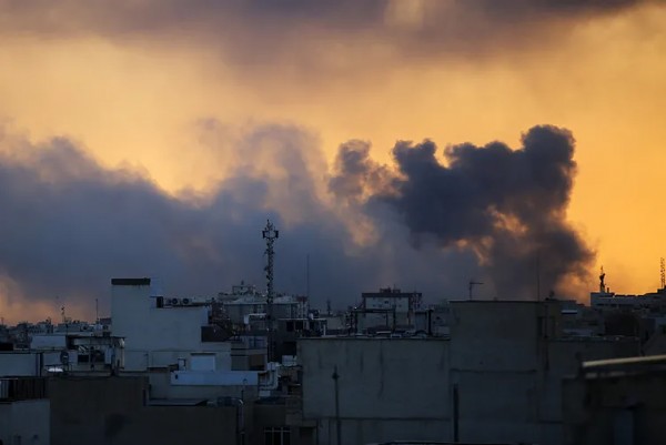 Almanya'dan AB'ye 'Tahran' Baskısı! Macron Orduya Talimat Verdi